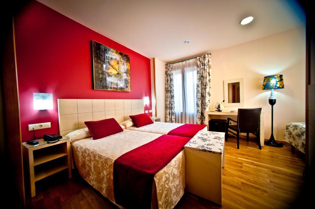 Hotel Condes De Castilla Segovia Pokoj fotografie