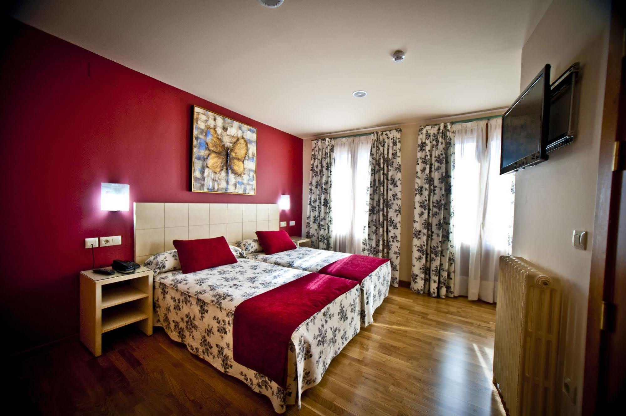 Hotel Condes De Castilla Segovia Exteriér fotografie